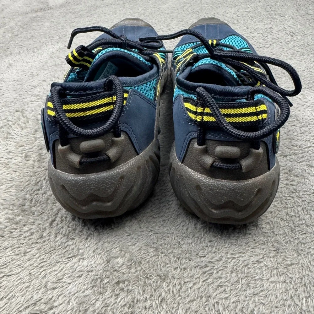 adidas jawpaw water
